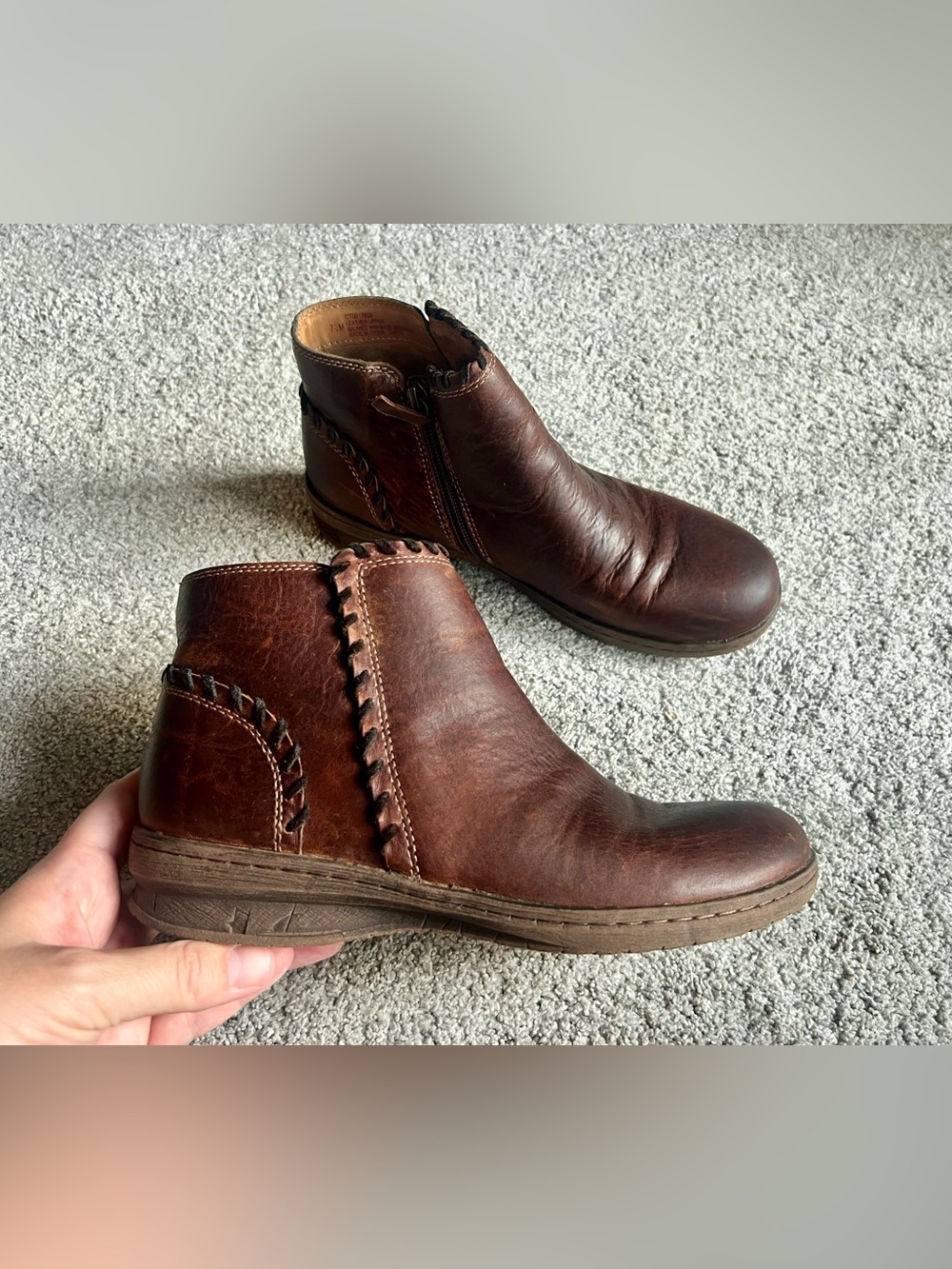 Comfortiva Z89117* Women’s Size 7.5 Brown Leather Fallston Bootie Ankle Boots